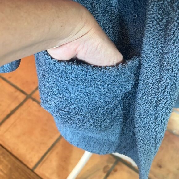 Barefoot Dreams Blue Diagonal Stripe Plush Open Cardigan, size S - Picture 6 of 11